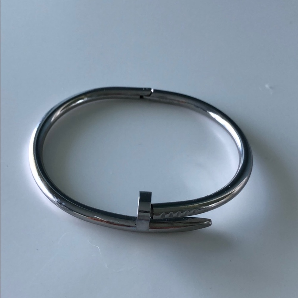 Stainless Steel Nail Bracelet 🔩